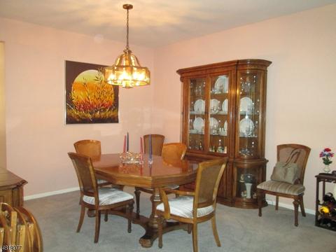 6 Whimble Ct, Wayne, NJ 07470 photo 4