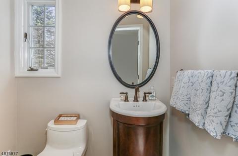 15 E Ash St, Basking Ridge, NJ 07920 photo 15