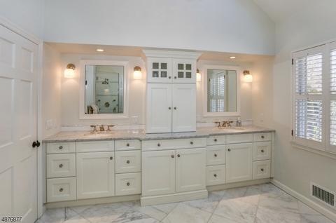 15 E Ash St, Basking Ridge, NJ 07920 photo 17
