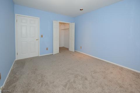2101 Schindler Ln, Wayne, NJ 07470 photo 14