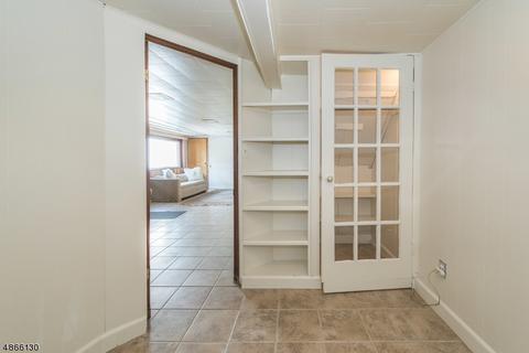 62 Cedarcliffe Dr, Wayne, NJ 07470 photo 17