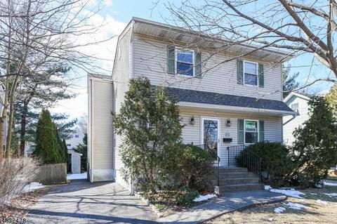 73 5th St, Cresskill, NJ 07626 photo 2