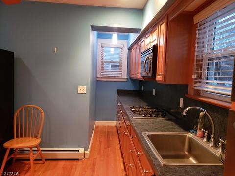 16 E Passaic Ave, Nutley, NJ 07110 photo 4