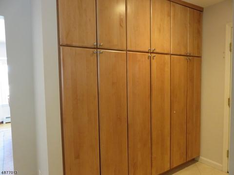 15 Borzotta Blvd, Wayne, NJ 07470 photo 8
