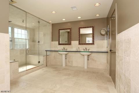 107 Van Buren Dr, Paramus, NJ 07652 photo 23