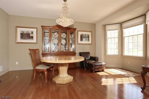 107 Van Buren Dr, Paramus, NJ 07652 photo 5