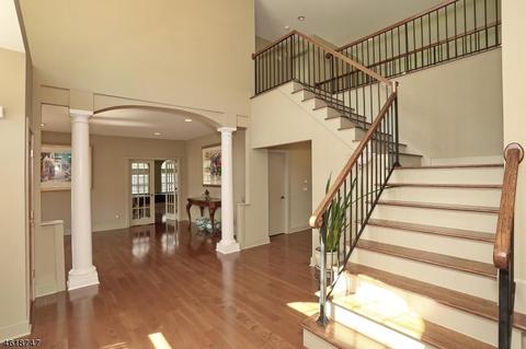 107 Van Buren Dr, Paramus, NJ 07652 photo 9