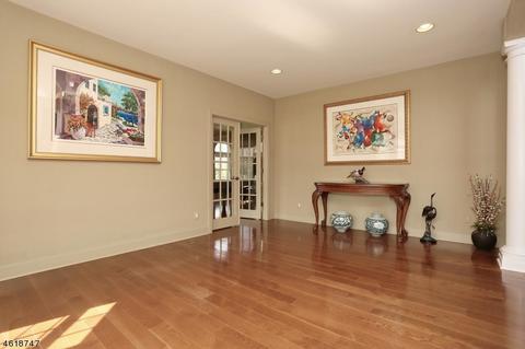 107 Van Buren Dr, Paramus, NJ 07652 photo 7