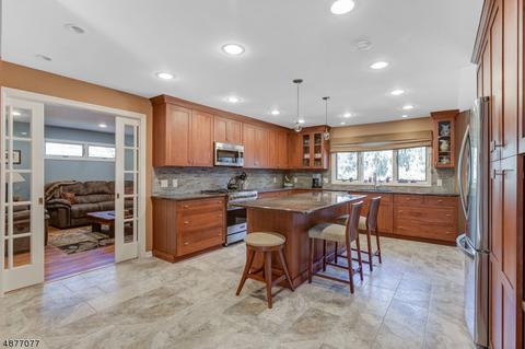 4 Gilbert Pl, Millburn, NJ 07041 photo 9