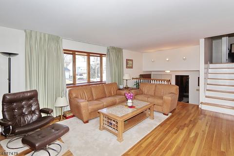 10 Hilltop Ct, Springfield, NJ 07081 photo 4