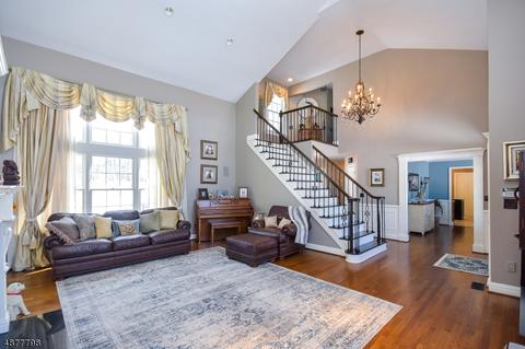 20 Sturbridge Cir, Wayne, NJ 07470 photo 6