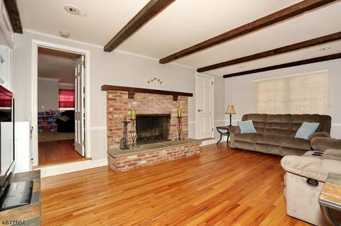 7 Hickory Pl, Upper Saddle River, NJ 07458 photo 13