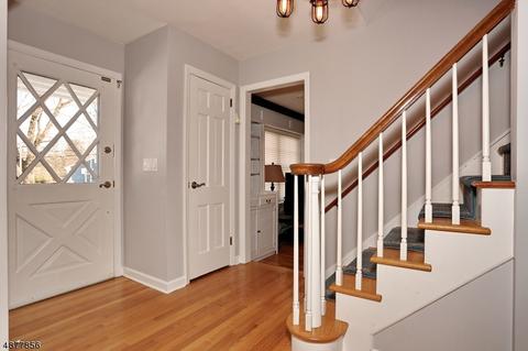 7 Hickory Pl, Upper Saddle River, NJ 07458 photo 6