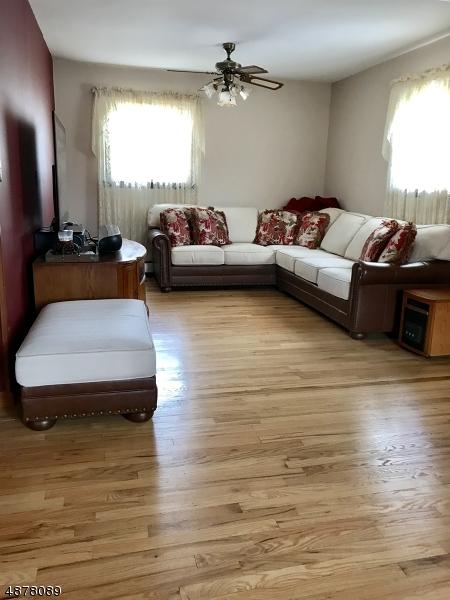 8 Dubel Rd, Wayne, NJ 07470 photo 4