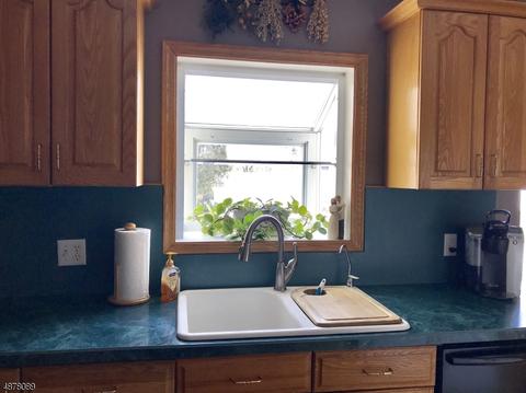 8 Dubel Rd, Wayne, NJ 07470 photo 7