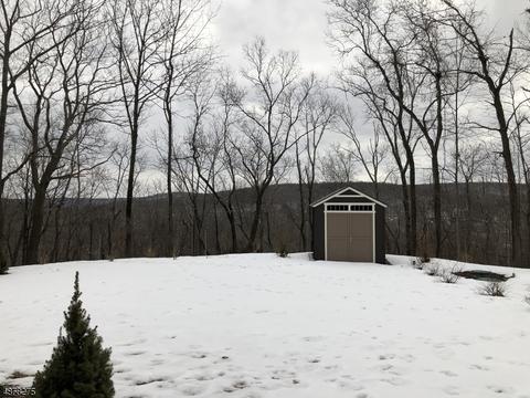 6 Crows Nest Rd, Byram Township, NJ 07821 photo 3