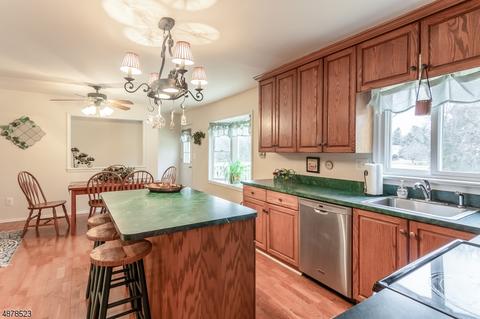 18 River Bend Rd, Clinton, NJ 08809 photo 5