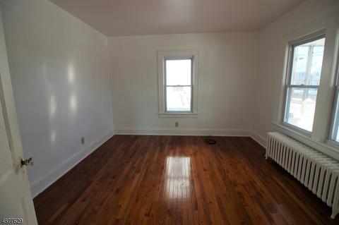317 W Maple Ave, Bound Brook, NJ 08805 photo 12