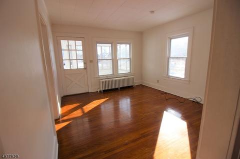 317 W Maple Ave, Bound Brook, NJ 08805 photo 6