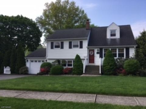 11 Grantwood Rd, Wayne, NJ 07470 photo 1