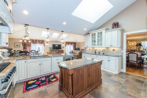 21 Old Brookside Rd, Randolph, NJ 07869 photo 4
