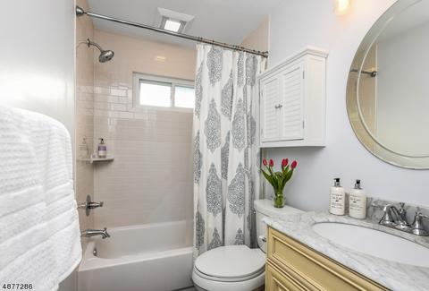 392 Plainfield Ave, Berkeley Heights, NJ 07922 photo 11
