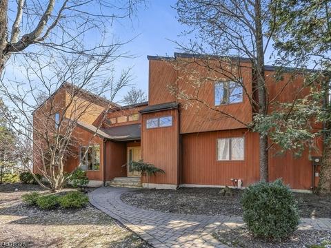 43 Darren Dr, Bernards, NJ 07920 photo 1