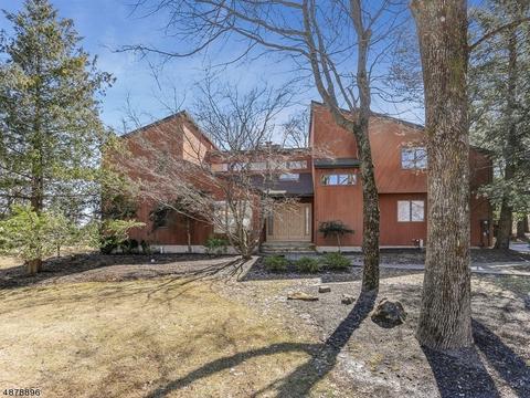 43 Darren Dr, Bernards, NJ 07920 photo 2