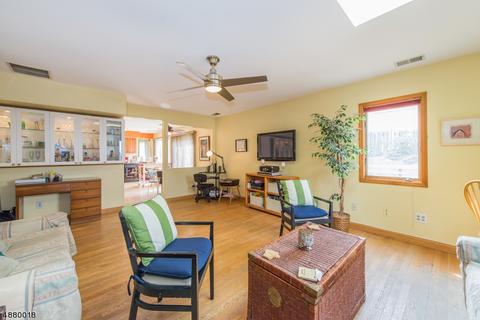 13 Heather Dr, Edison, NJ 08820 photo 7
