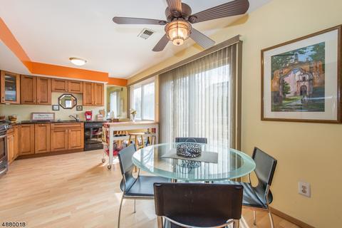 13 Heather Dr, Edison, NJ 08820 photo 8