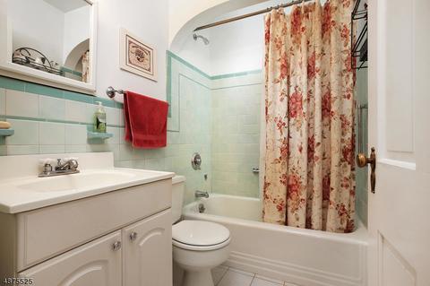 4 Ivy Pl, North Plainfield, NJ 07062 photo 13