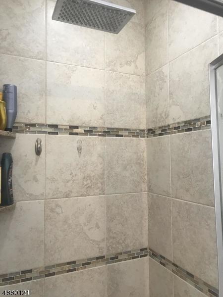 77 Valley View Rd, Hillside, NJ 07205 photo 15