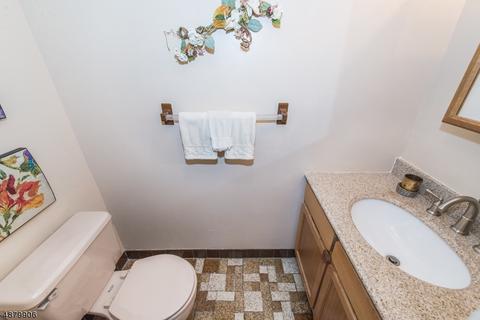 67 Ralph St, Wayne, NJ 07470 photo 10