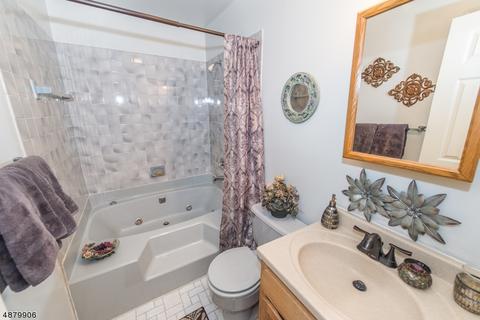 67 Ralph St, Wayne, NJ 07470 photo 16