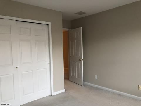 262 Levinberg Ln, Wayne, NJ 07470 photo 20