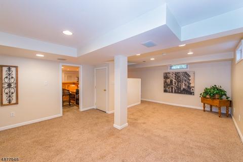 18 Hilltop Ter, Wayne, NJ 07470 photo 16