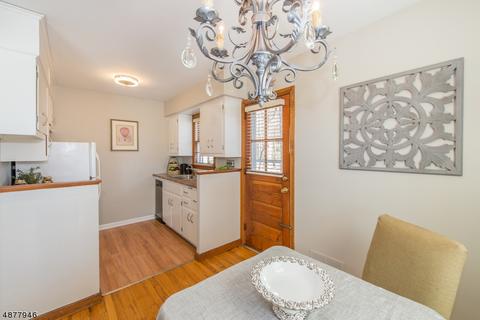 18 Hilltop Ter, Wayne, NJ 07470 photo 9