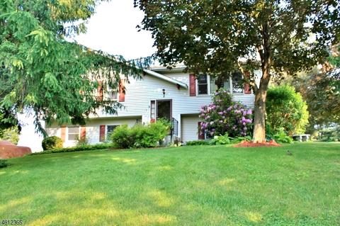 2 De Jager Dr, Augusta, NJ 07822 photo 1