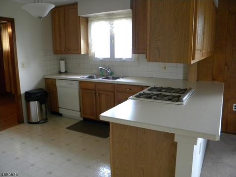 309 Park Pl, Bound Brook, NJ 08805 photo 8