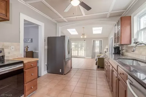 9 E Main St, High Bridge, NJ 08829 photo 5