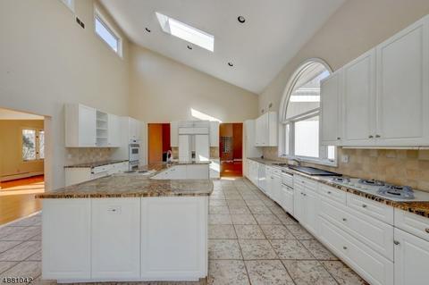 466 E Saddle River Rd, Upper Saddle River, NJ 07458 photo 6