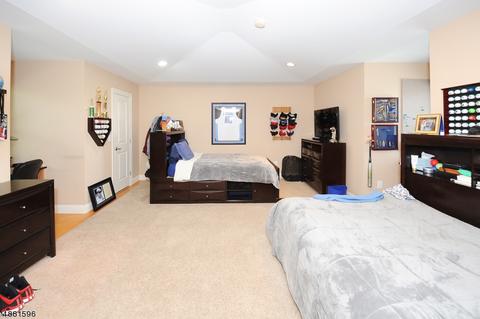 2 Herfort Rd, Wayne, NJ 07470 photo 18