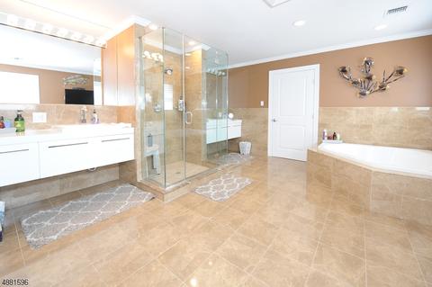 2 Herfort Rd, Wayne, NJ 07470 photo 15