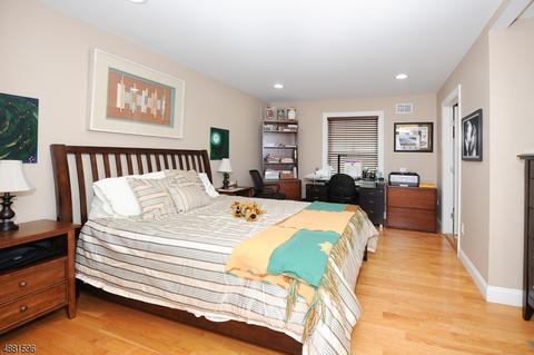 2 Herfort Rd, Wayne, NJ 07470 photo 11