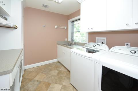 2 Herfort Rd, Wayne, NJ 07470 photo 19