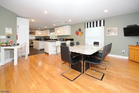2 Herfort Rd, Wayne, NJ 07470 photo 9