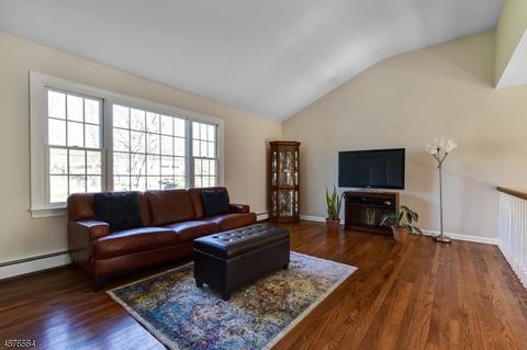 367 River Bend Rd, Berkeley Heights, NJ 07922 photo 6