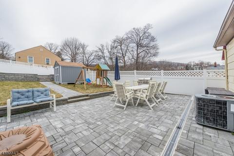 52 William St, Dover, NJ 07801 photo 4
