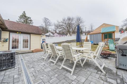 52 William St, Dover, NJ 07801 photo 3
