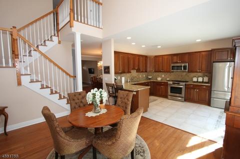 3 Dipippo Ct, Waldwick, NJ 07463 photo 11